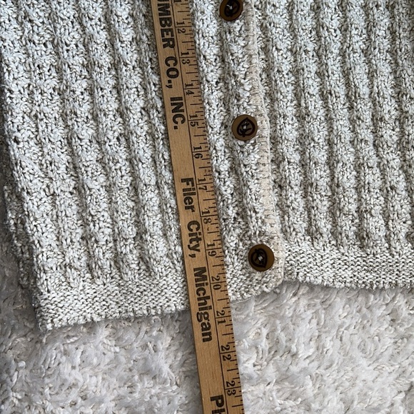 TRAVERSE BAY‎ WOOLEN COMPANY • VINTAGE CARDIGAN SWEATER • MADE IN THE USA - Picture 9 of 9